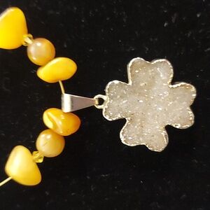 Tigers eye beaded clover druzy stone choker necklace 18"